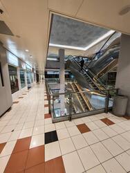Peninsula Shopping Centre (D6), Retail #484358311